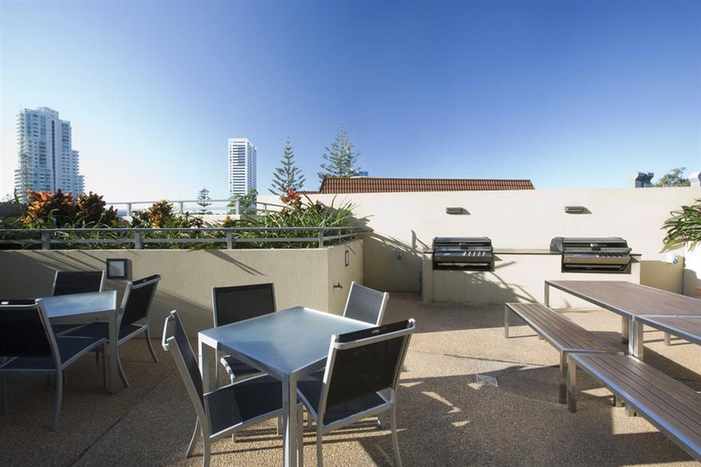 Mantra Broadbeach On The Park Gold Coast Exterior foto