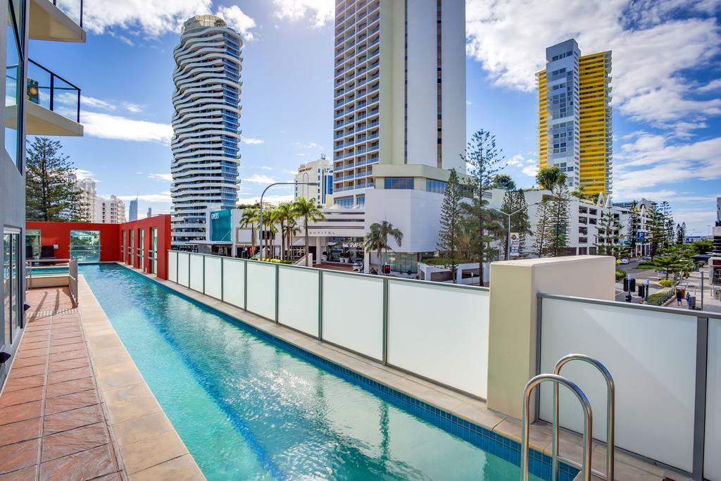 Mantra Broadbeach On The Park Gold Coast Exterior foto